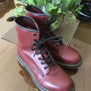 DOC MARTINS size 8